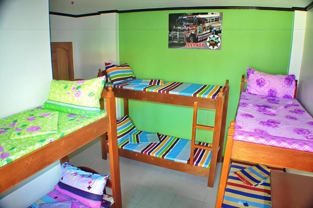 Mayon Backpackers Hostel Legazpi Exterior photo